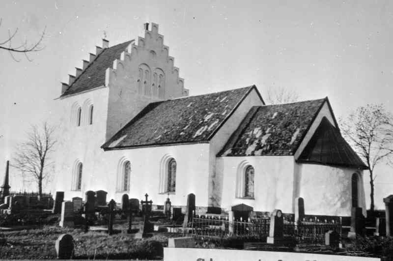 Stenestads kyrka mot sydöst