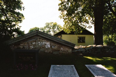Skälvums  kyrkogård. Neg.nr 03/203:02.jpg