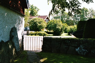 Hangelösa kyrkogård. Grind mot öster. Neg.nr 03/195:16.jpg
