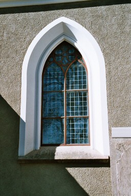 Långhusfönster på Flakebergs kyrka. Neg.nr. 03/285:20. JPG. 