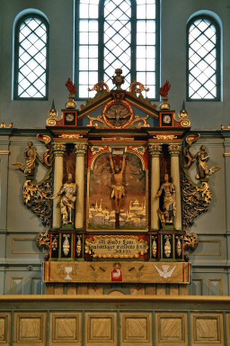 Altaruppsats i Håle-Täng kyrka. Neg.nr. 03/290:12. JPG.