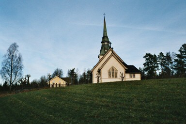 Valdshults kyrka och kyrkogård från söder. Neg.nr. B963_051:06. JPG. 