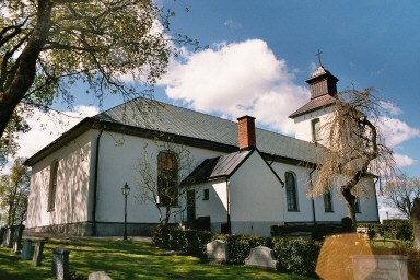 Fredsbergs kyrka från nordöst. Neg.nr 04/294:05.jpg