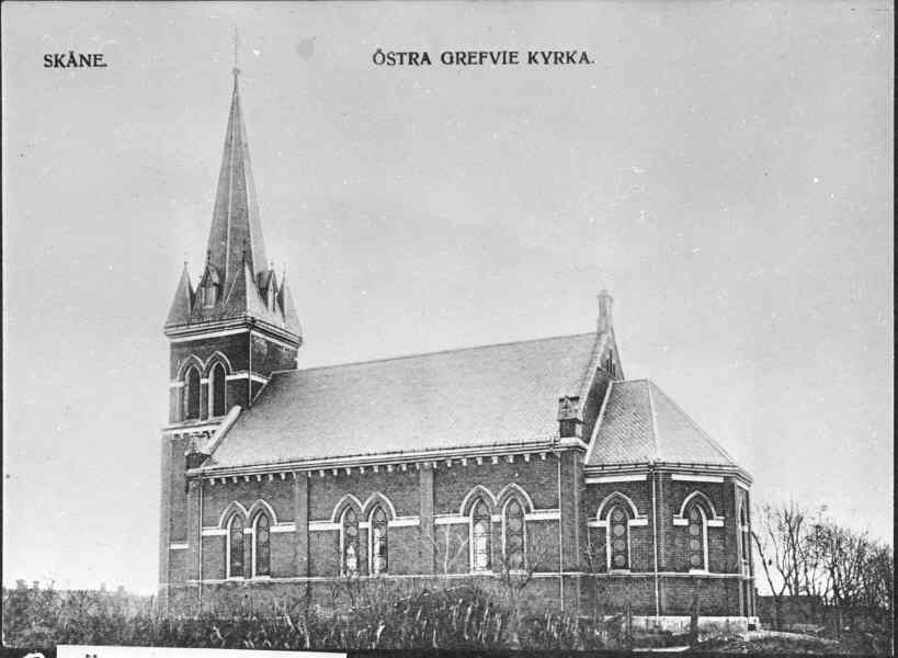 Östra Grevie kyrka från nordväst
