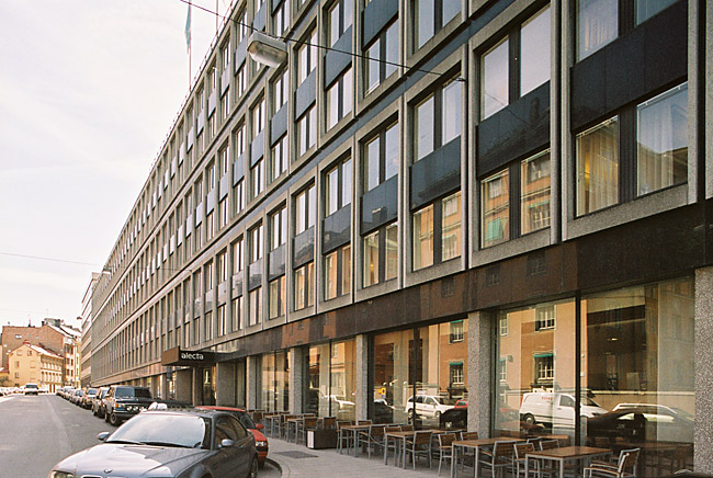 Höjden 11, hus 1, foto från norr, Regeringsgatan
