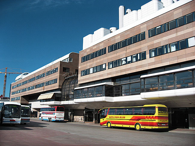 Terminalen 7, hus 1, foto från bussdäcket, foto från söder