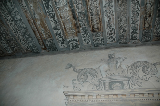 Takmålningarna restaurerades på 1930-talet