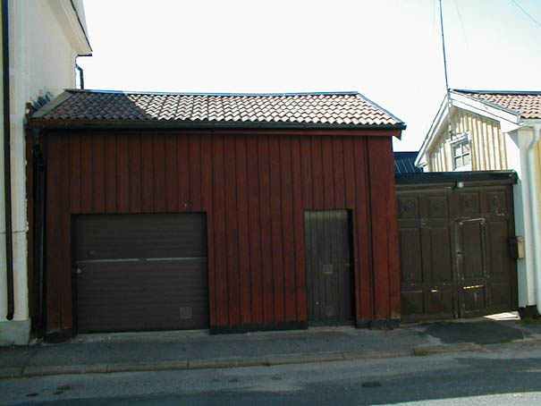 Gesällen 5 husnr 9001, garage för två bilar.