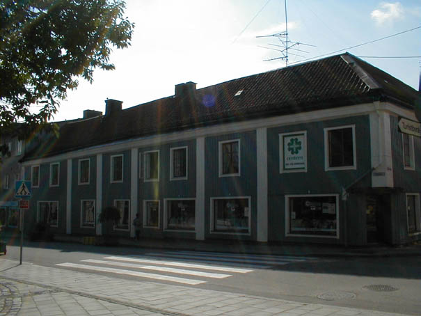 Gropgården 12 husnr 1A, byggnaden ligger utefter Nygatan.