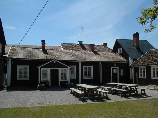 Sankt Olof 1 husnr 1 A, bilden är tagen från anläggningens gård.