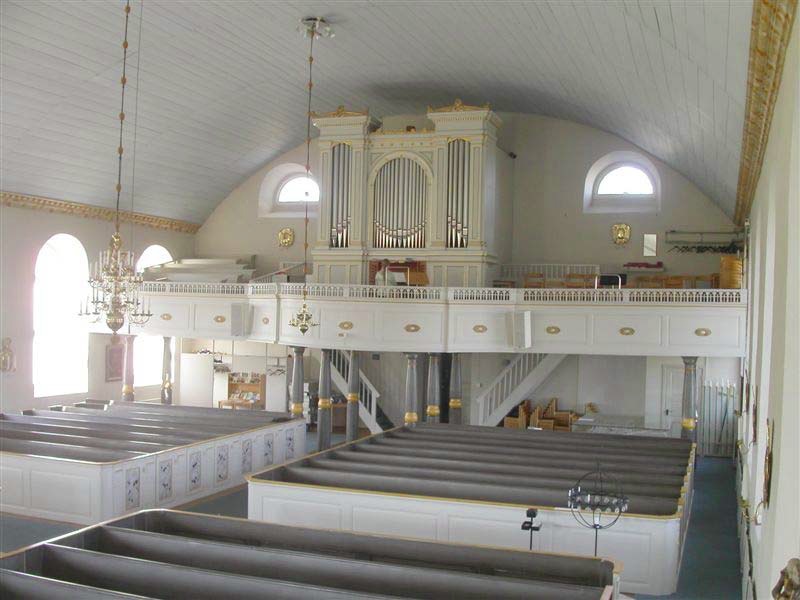 Orgelläktaren, vy mot väster. Orgelfasaden är oförändrad sedan 1861 då den
tillverkades av F Andersson, men orgelverket är nytt från 1972 av N Hammerberg