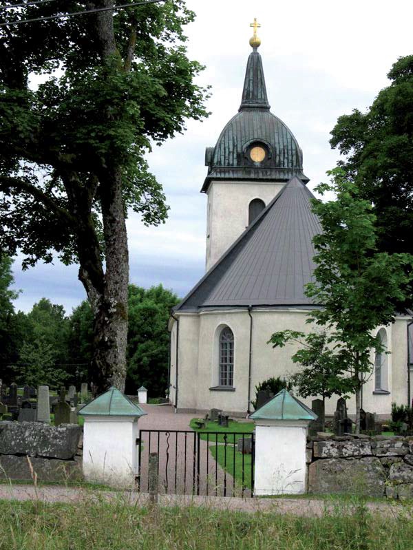Villstad kyrka och kyrkogård.