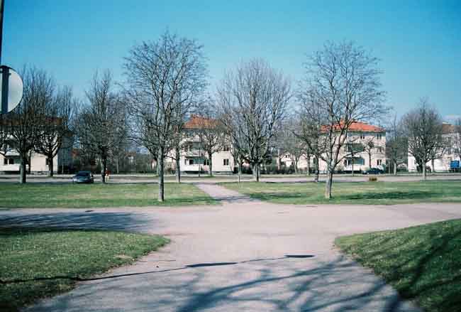 Norrstrandskyrkan, vy över parken mot Lignellsgatan.