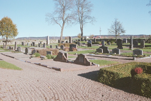 Broddetorps kyrkogård mot nordöst. Negnr 01/283:25a