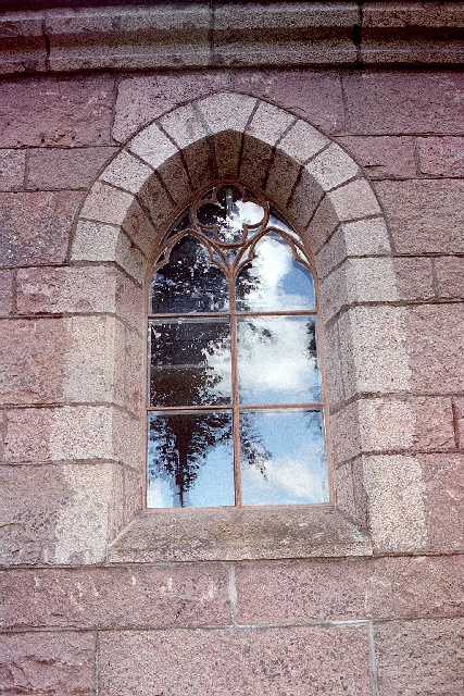Vistorps kyrka exteriör fönster sydfasad. Negnr 01/272:12
