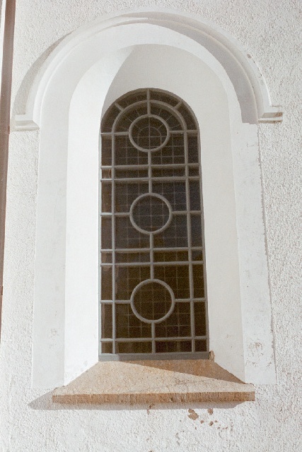 Borgunda kyrka exteriör fönster