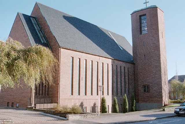 Mössebergs kyrka exteriör sydvästra fasaden. Negnr 01/282:13a