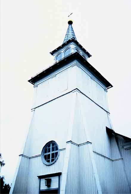 Södra Finnskoga kyrka, tornet från sv.
