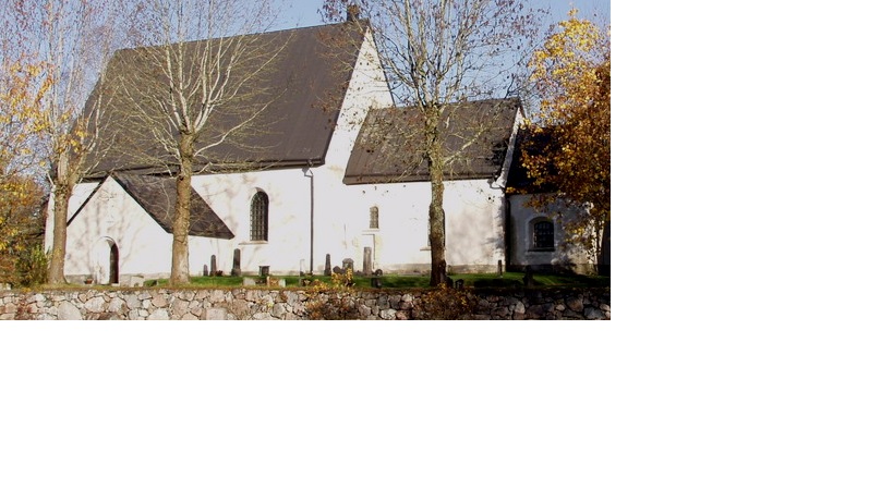 Kyrkans södra sida – Digitalfoto Rolf Hammarskiöld