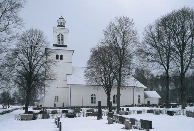Järnskogs kyrka från söder