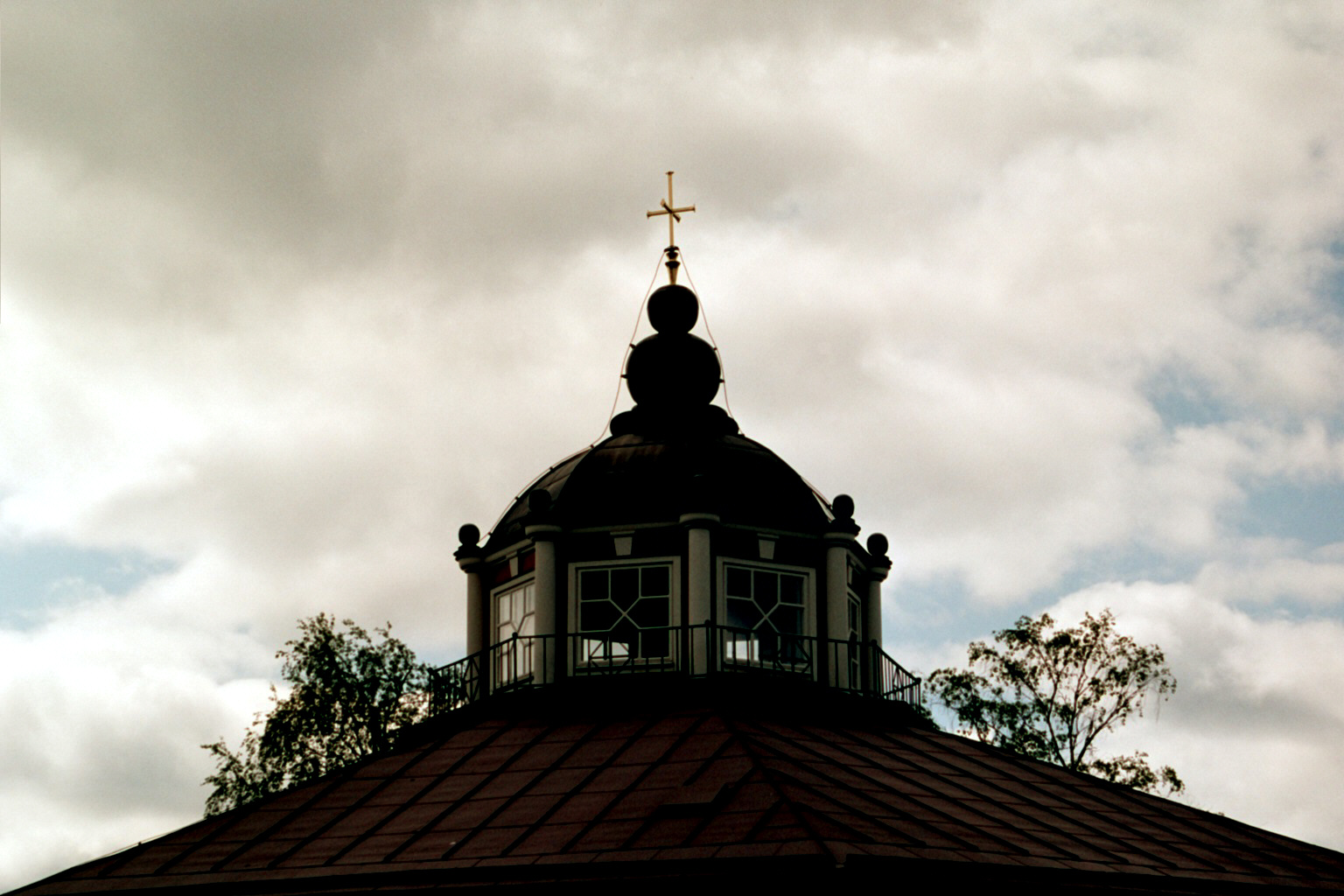 Hällesjö kyrka, exteriör lanternin. 