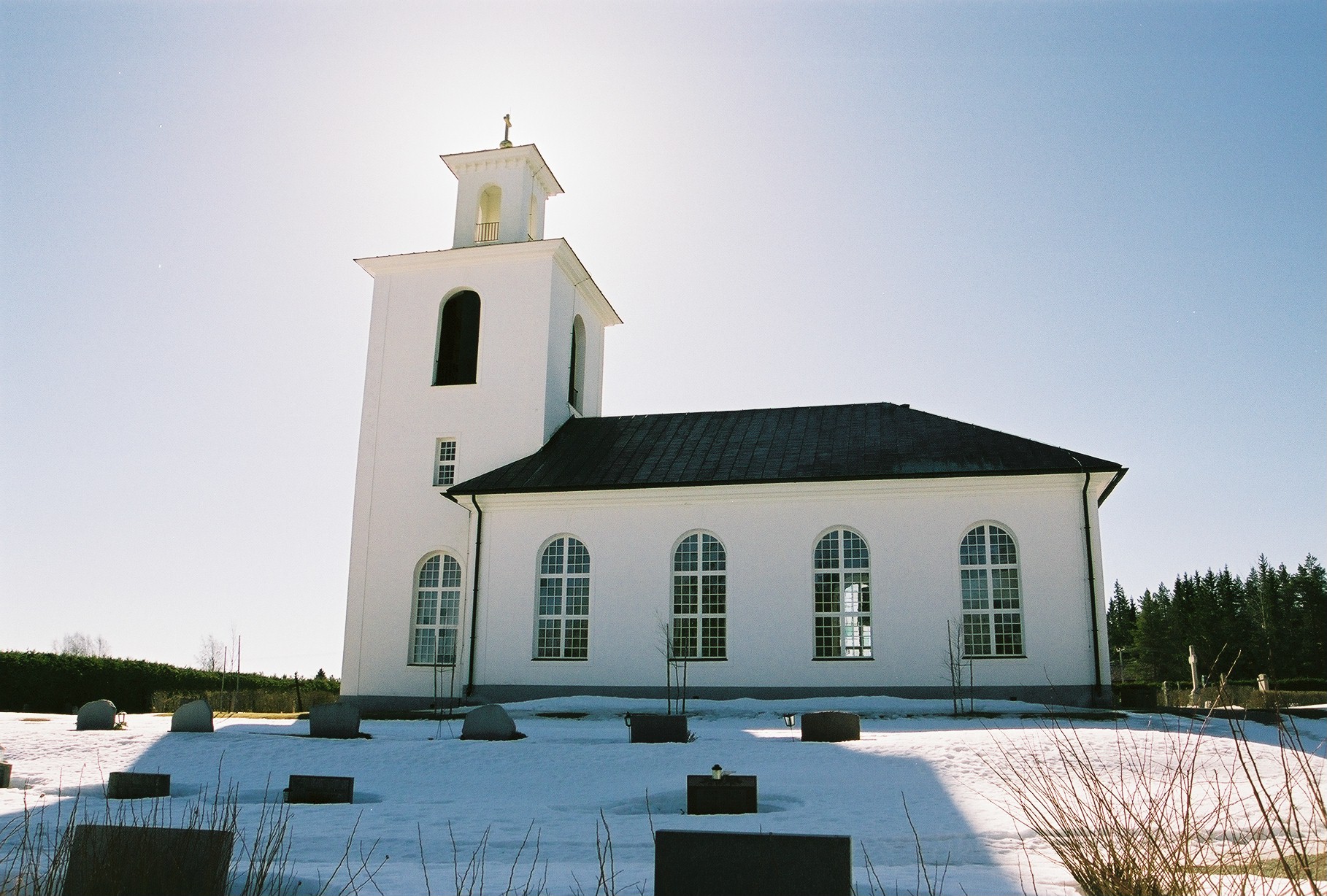 Kyrkås kyrka, exteriör, norra fasaden.

Bilderna är tagna av Martin Lagergren & Emelie Petersson, bebyggelseantikvarier vid Jämtlands läns museum, i samband med inventeringen, 2004-2005.