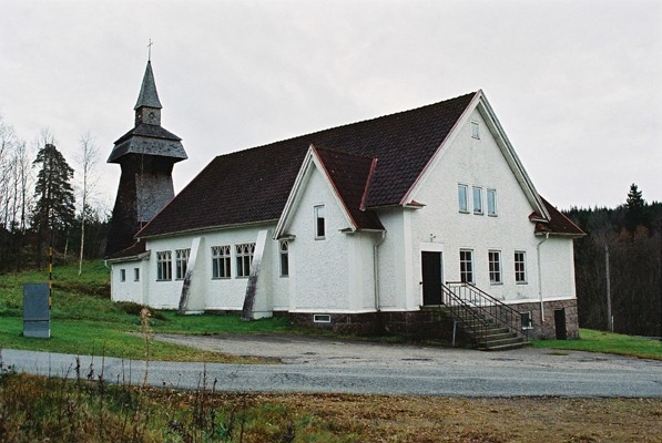 Strömsfors kapell med klockstapel, från NV.