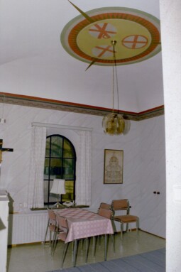 Caroli kyrkas sakristia med takmålning av Brocke Blückert.