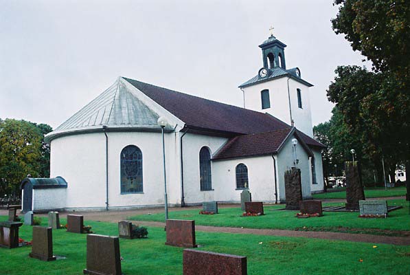 Svenljunga kyrka, från nordost