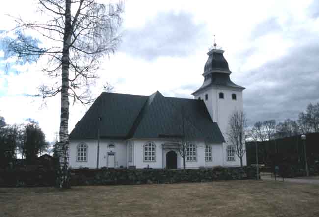 Ransäters kyrka från norr.