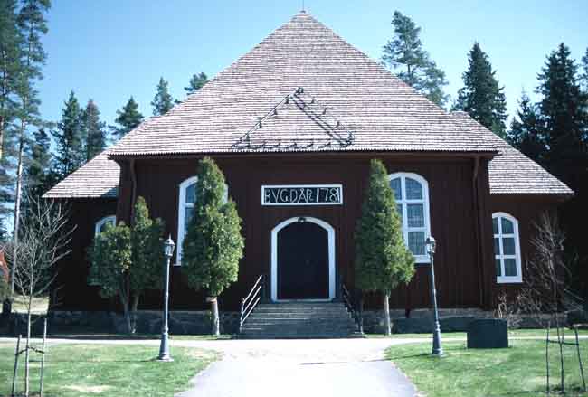 Gustav Adolfs kyrka från väster.