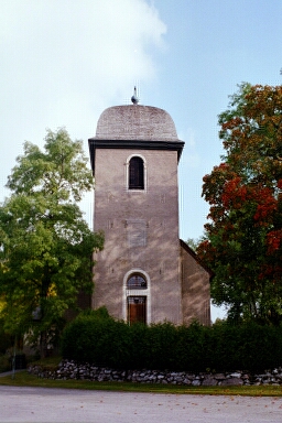 Vassända-Naglums kyrka är uppförd 1798-1800.