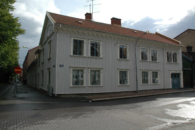 Bostadshusets sträckning mot Nygatan är den äldsta delen 
