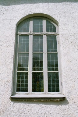 Fönster på Hovs kyrka. Neg.nr. B961_027:11. JPG. 