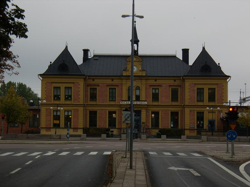 Linköpings centralstation, Vasastaden 1:6, Linköping. Vy från Järnvägsavenyen i söder.
