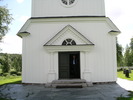 Överhogdals kyrka, exteriör, västra fasaden med entré.  


Isa Lindkvist & Christina Persson, bebyggelseantikvarier vid Jämtlands läns museum tog bilderna i samband med inventeringen. 2005-2006. 