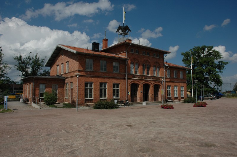 Töreboda station