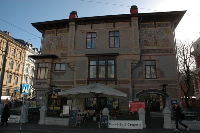 "Tomtehuset" uppfördes år 1890 för redaktör S A Hedlund år 1890 