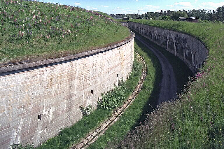Karlsborgs fästning. Del av vallgraven.